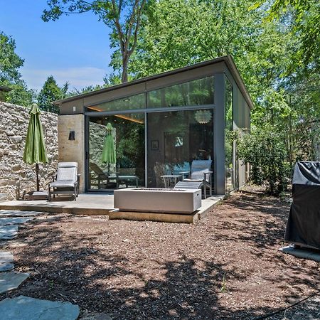 Lakeside Couple'S Retreat With Hot Tub Villa Malakoff Exterior photo